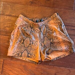 Missguided High Waist Snake Print Shorts - Orange and Black